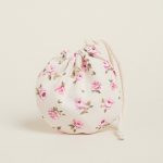 Πουγκί οβάλ φλοράλ με κορδόνι