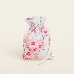 Μπομπονιέρα πουγκί με κορδόνι αμυγδαλιά