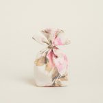 Μπομπονιέρα πουγκί κλασικό φλοράλ